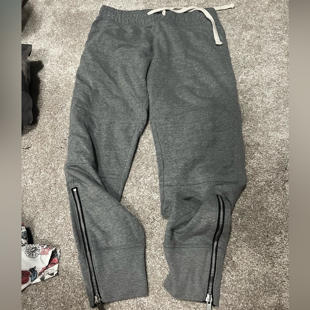 Gap sweat pants